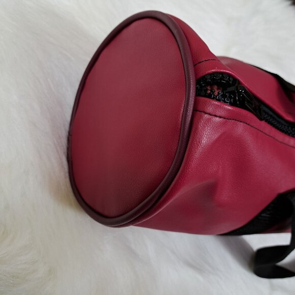 Holly Aiken Burgundy Gym Bag - Picture 6 of 11